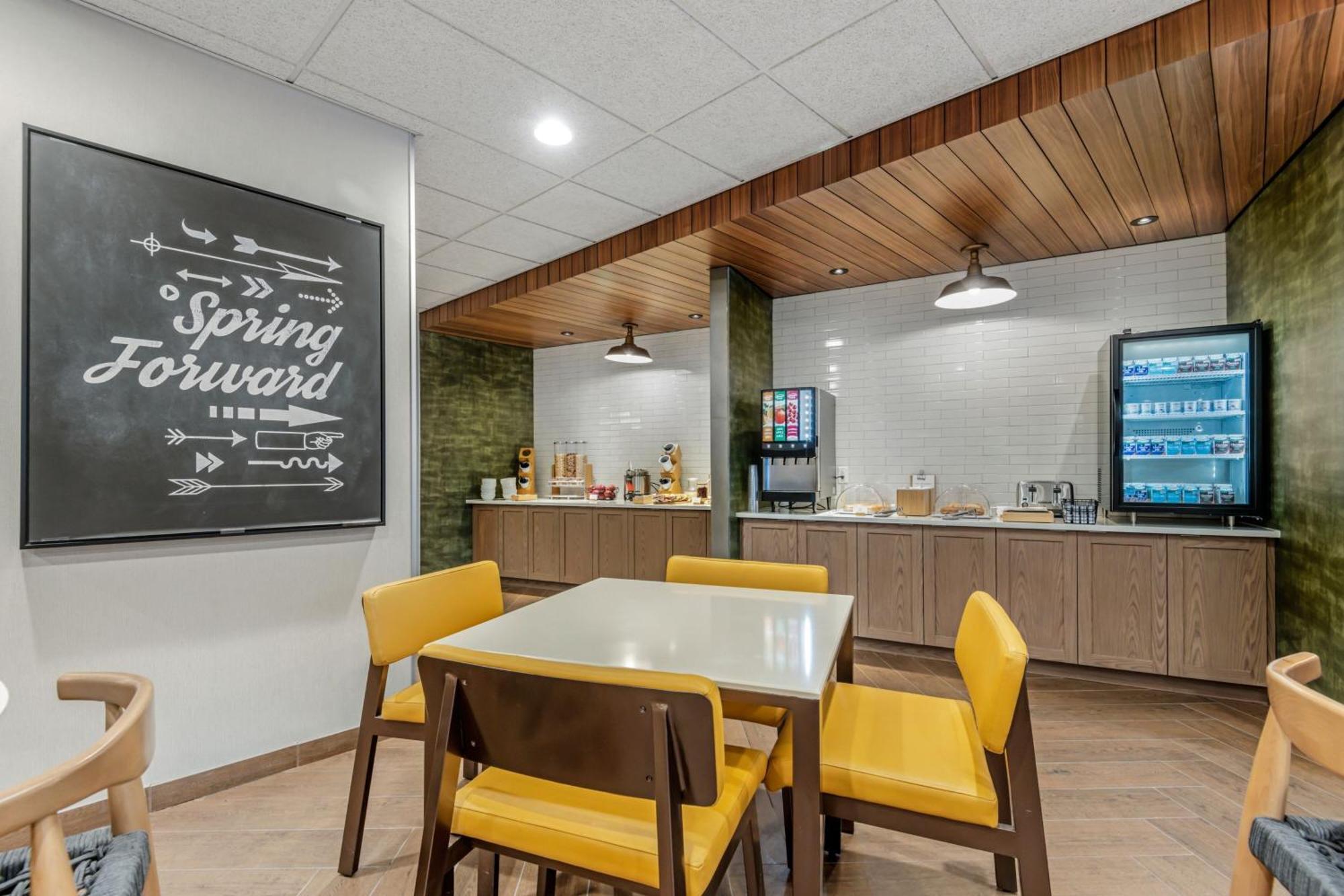 Fairfield By Marriott Inn & Suites 北康威 外观 照片